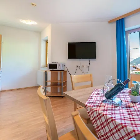 Apartment In Stubai Valley With Ski Room Neustift im Stubaital Exterior photo