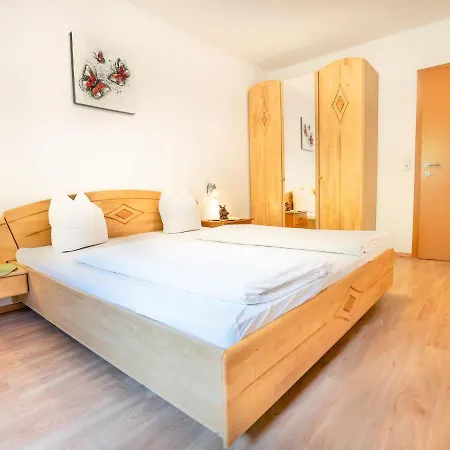 Apartment In Stubai Valley With Ski Room Neustift im Stubaital Exterior photo